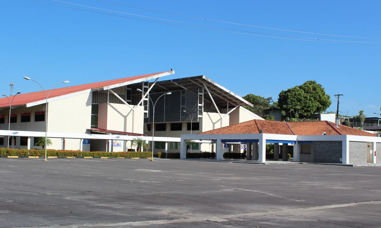 ESTACIONAMENTO